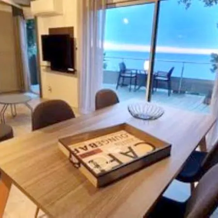 Holiday home Bungalow De 2 Chambres A Raphael A 50 M De La Plage Avec Vue Sur La Mer Piscine Partagee Et Jardin Clos Saint-Raphael (Var)